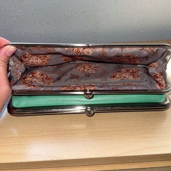 HOBO Lauren Wallet - Mint - Picture 6 of 10